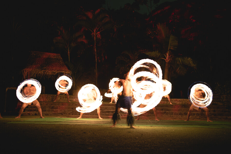 ファイヤーダンス slide 36