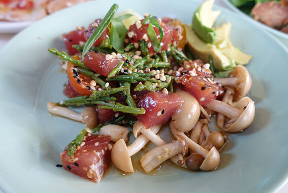 アラモアナ bills、ビルズ、ワイキキ、ハッピーアワー