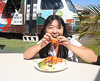 奇跡の味のえび屋台