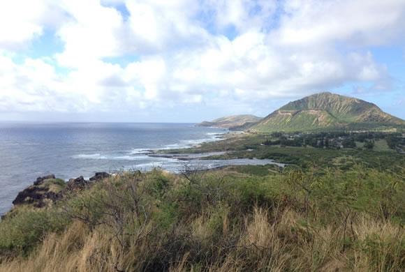 ハワイ旅行に当選した河村さんと五十嵐さん