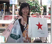 アラモアナ・センター,コーチ,スニーカー