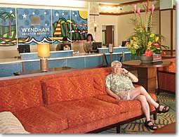 ウィンダム・ワイキキ・ビーチのロビー