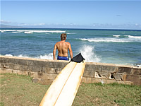 マウイ島のサーファー