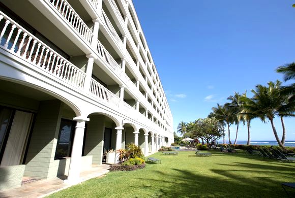 マウイ島にあるショッピングも観光も楽しめる、歴史ある街ラハイナ