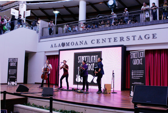 アラモアナセンターの春のファッションイベント、ショップ・ア・レア