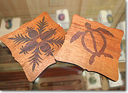 ワイキキ・ビーチ・ウォーク,アンダー・ザ・コア・ツリー