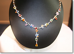 ジュエリー・バイ・レイ&キア