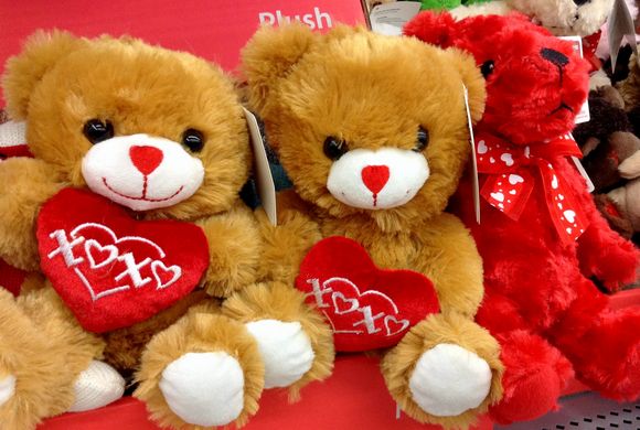 スーパーマーケット、ドラッグストアで見つけた、ハワイの格安バレンタイン限定チョコレート